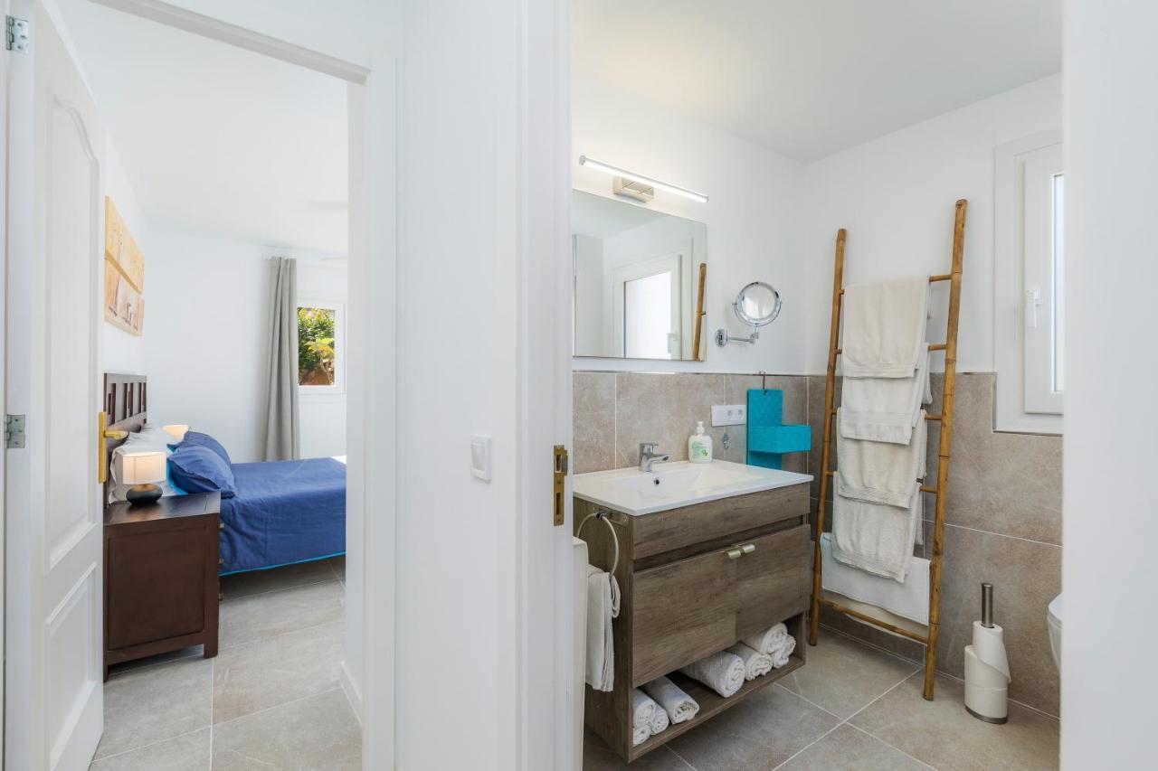 Apartamento La Pergola Font de sa Cala Exteriör bild